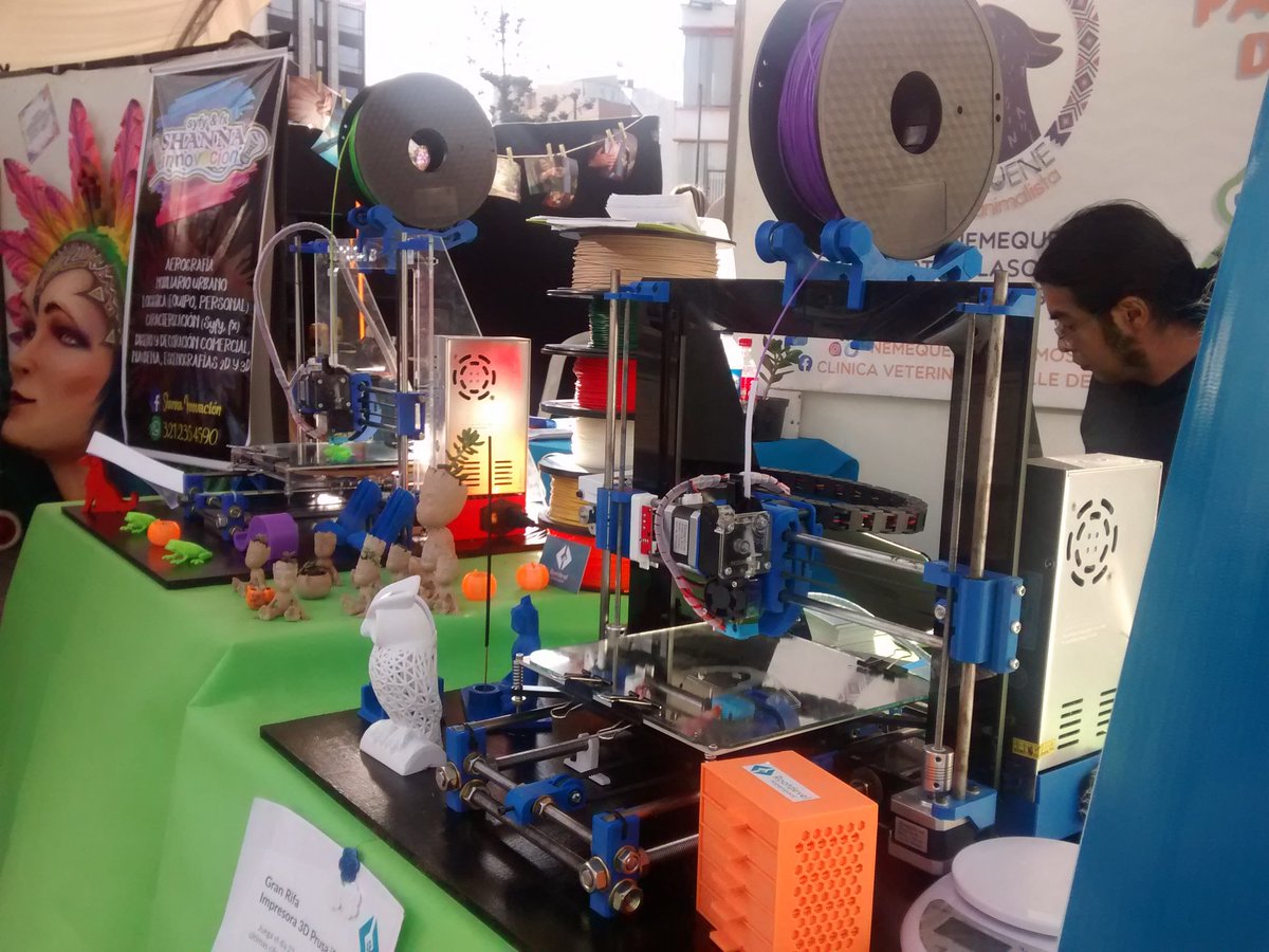 rootdevel's tweet photo. Feria Emprendimiento Creativo y Cultural #3DPrinter #Prusa #Macker #Rootdevel #Hackerspace https://t.co/IIcL5CiQfa