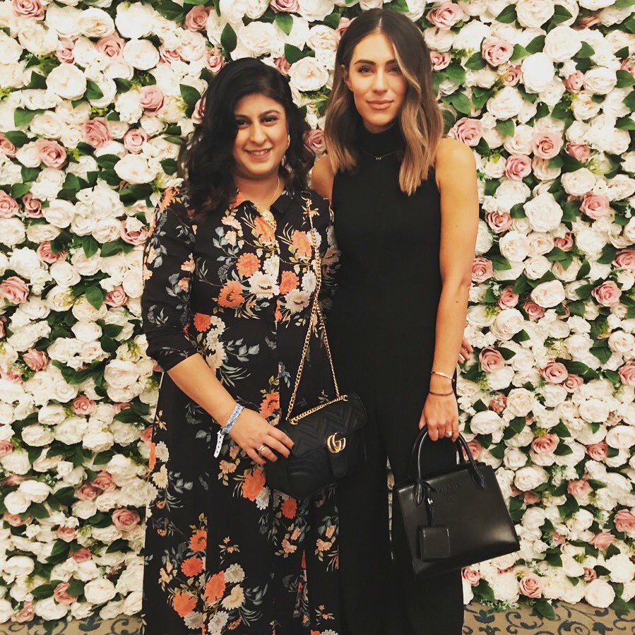 afshanesque's tweet photo. Been so lucky this weekend to meet such lovely YouTubers. The beautiful @LydiaEmillen looked flawless and so friendly. Thank you for making my day at the #blogospherefestival2018 @BlogosphereM #lydiamillen #ukblogger #blogger #ootd #ukstyleblogger #lydiamillenathome #blogosphere https://t.co/oszrZeUuW4