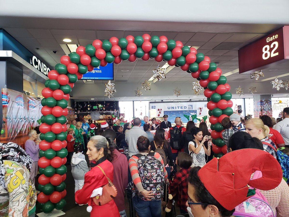 United MoveTeam - SFO tweet media