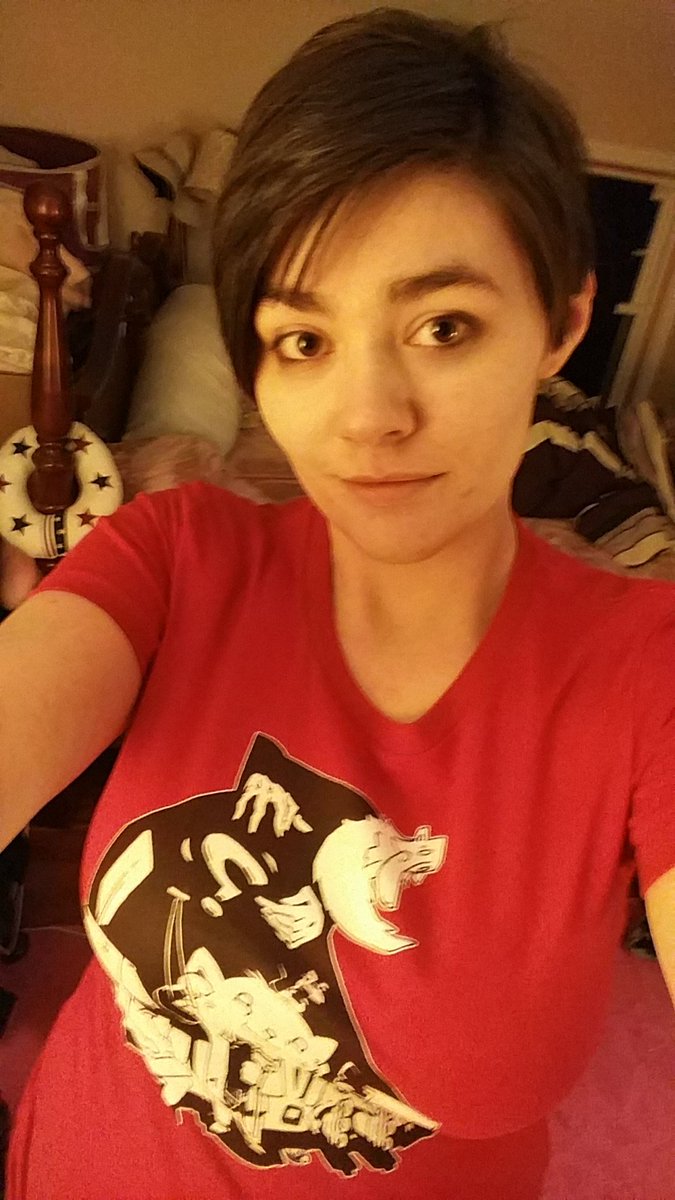 SPClairebear's tweet photo. @heyriddleriddle so excited to get my #widdlewear I instantly changed into it.  Its so good <3 https://t.co/YMXxgCgygo