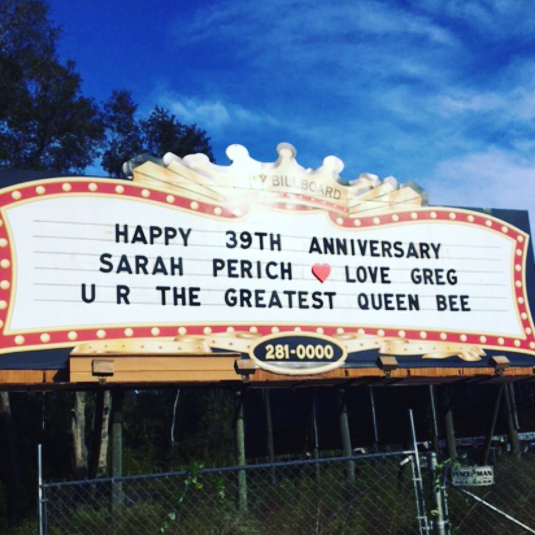 Daily_Billboard's tweet photo. Small Business? Large Corporation? Public Service Announcement? How about a message to your sweetheart? • Customize your message to whatever your heart desires! •

Call (904) 281-0000 for more information! https://t.co/s8mIKkbhAJ