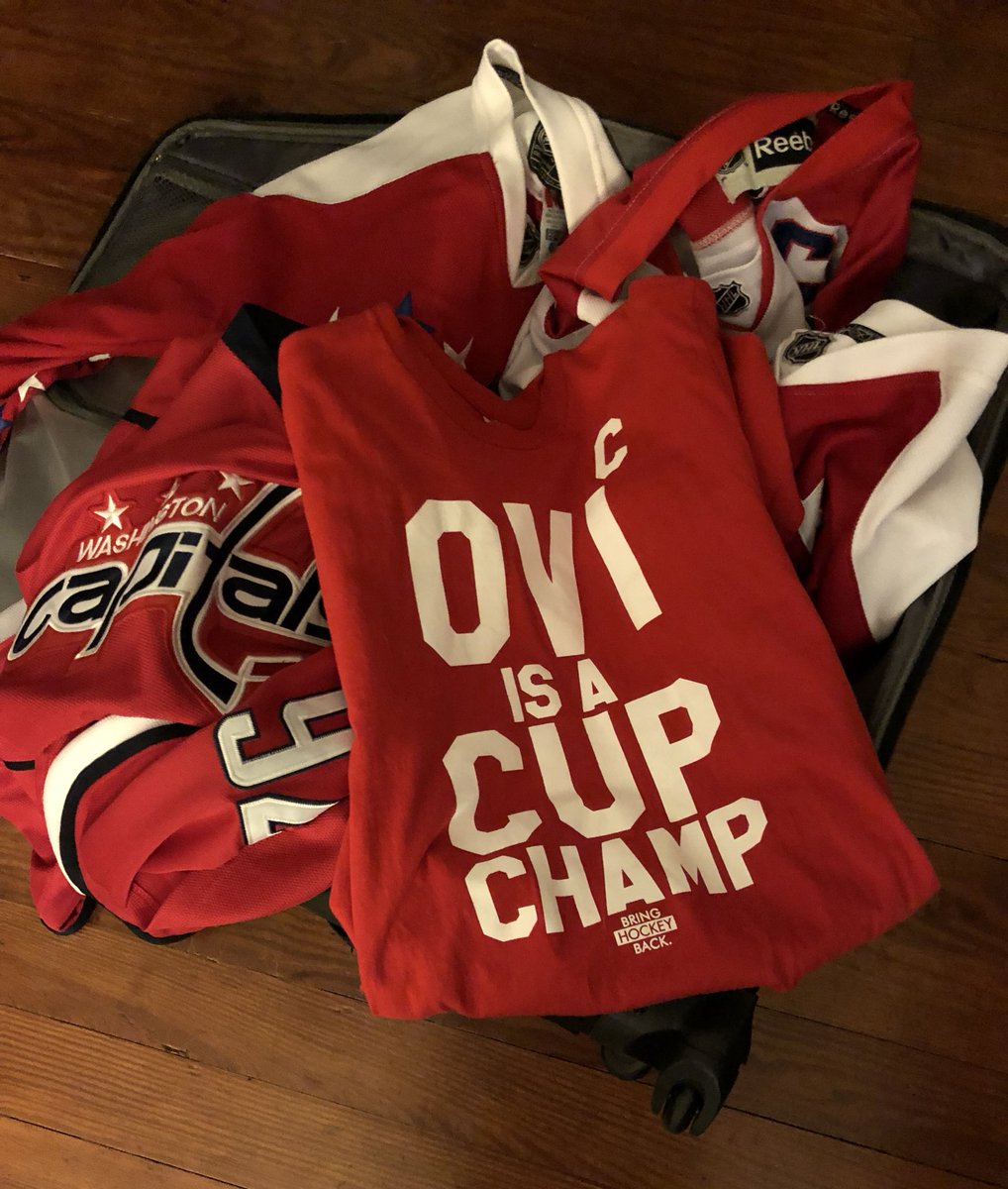 justinc7721's tweet photo. How to pack for a trip to Vegas the week of #CapsVGK https://t.co/fQ3w8PdL1V