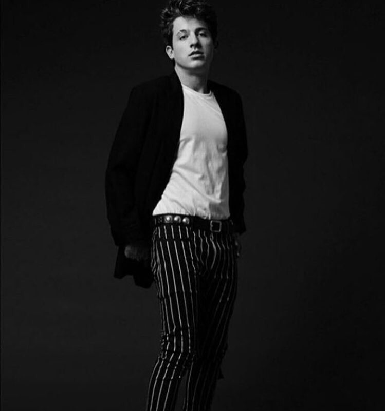 puthsvoicenotes's tweet photo. track fifteen | does it feel ♡
— “does it feel, feel like you never gon’ find nothing better? does it feel, feel like you’re missing, ‘cause i loved you different?” https://t.co/O6QTmigfm2
