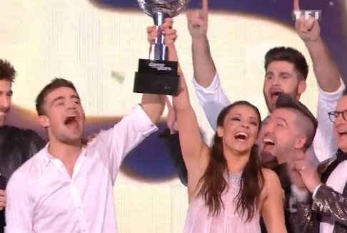NewsTVReal's tweet photo. Clément Rémiens et Denitsa Ikonomova remportent la neuvième édition de "Danse avec les stars" #RT pour les féliciter. 🏆🎉🕺💃#DALS https://t.co/j4XWuXNnhn