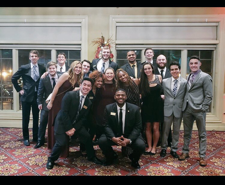 StudentSenateLU's tweet image. A special thank you to the University’s Advancement for inviting us to the President’s Circle. We enjoyed every part of it! #lewisu