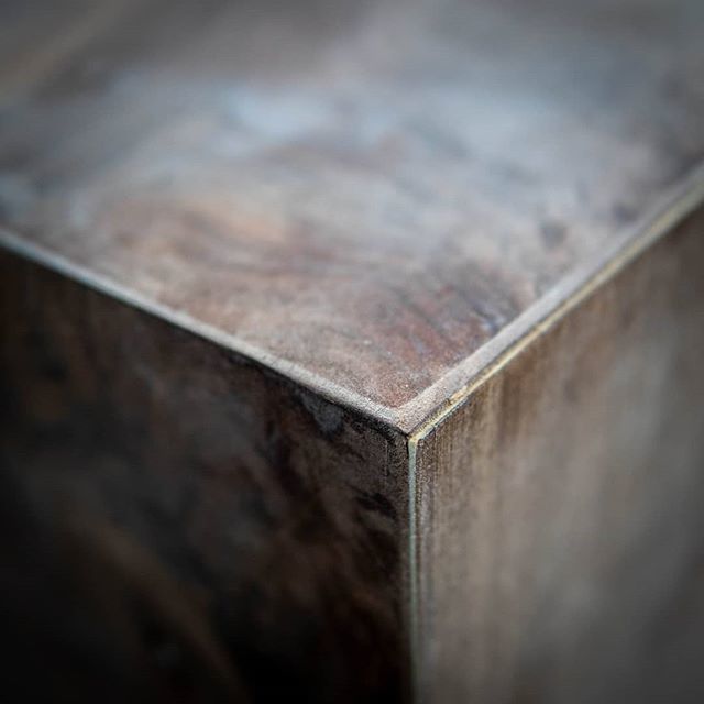 WoodWorkLife's tweet photo. This is how tight those 12 way miters came together.  1/2 of the box is epoxy river slabs and the other half is @purebond walnut plywood.

Looking forward to showing you guys this one real soon...too many projects for my little head. .
.
.
#miters #river… https://t.co/7iFdNiwdbY https://t.co/xpurwEWGuk