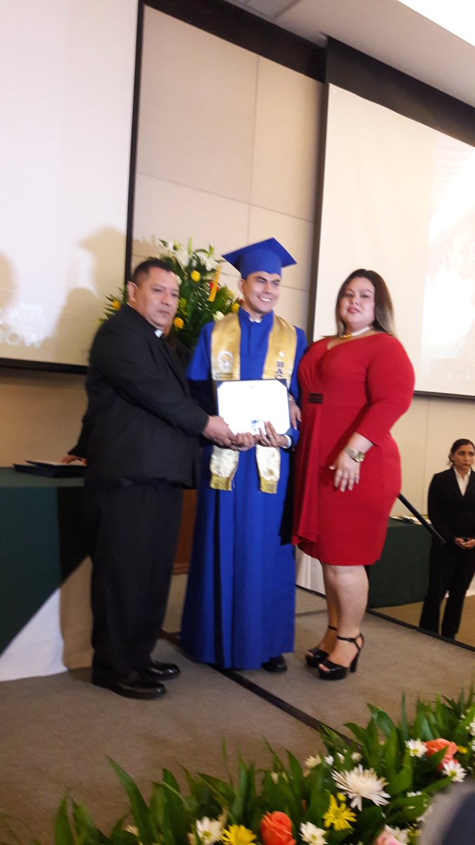 HumbertoCorne2's tweet photo. Lo lograstes perrito. Te felicito https://t.co/FhUb3PZ0Wr