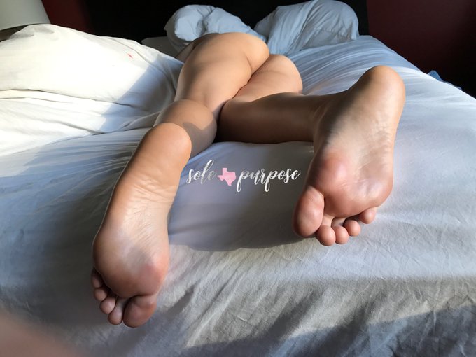 Let&rsquo;s spice it up a bit. Full set available. DM for more info 🔥🔥#soles #footfetish #solepurposetexas<a href="/tag/booty"class="tags"><span>#booty</span></a><a href="/tag/legs"class="tags"><span>#legs</span></a><a href="/tag/body"class="tags"><span>#body</span></a><a href="/tag/footfetish"class="tags"><span>#footfetish</span></a><a href="/tag/feet"class="tags"><span>#feet</span></a><a href="/tag/toes"class="tags"><span>#toes</span></a><a href="/tag/soles"class="tags"><span>#soles</span></a>