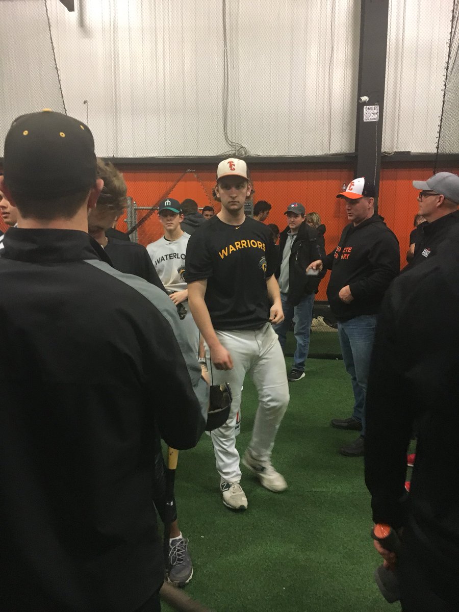 And that’s a wrap! The first #WarriorBaseball Showcase was a huge success! Extremely excited for the future of the program <a href="/GuruCBG/">Canadian Baseball Guru</a> <a href="/WlooWarriors/">Waterloo Warriors</a> @CanadianCBN @PBR_Ontario