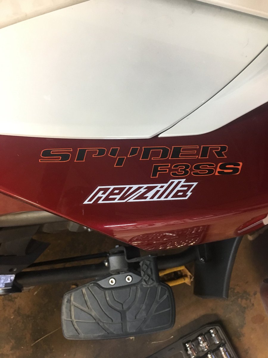 spic298251's tweet image. #RevZilla here is the pics of my stickers!