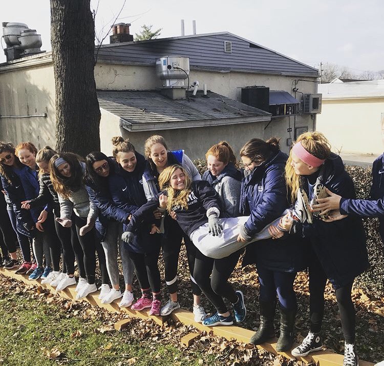 Nova_WaterPolo's tweet photo. We had such a great time at our team retreat today on Villanova’s Challenge Course! thanks to Villanova’s Office of Student Involvement &amp; Campus Ministry for a great morning of bonding &amp; teamwork🤽🏼‍♀️💯✌🏼💪🏼 https://t.co/LeRVYfolqt