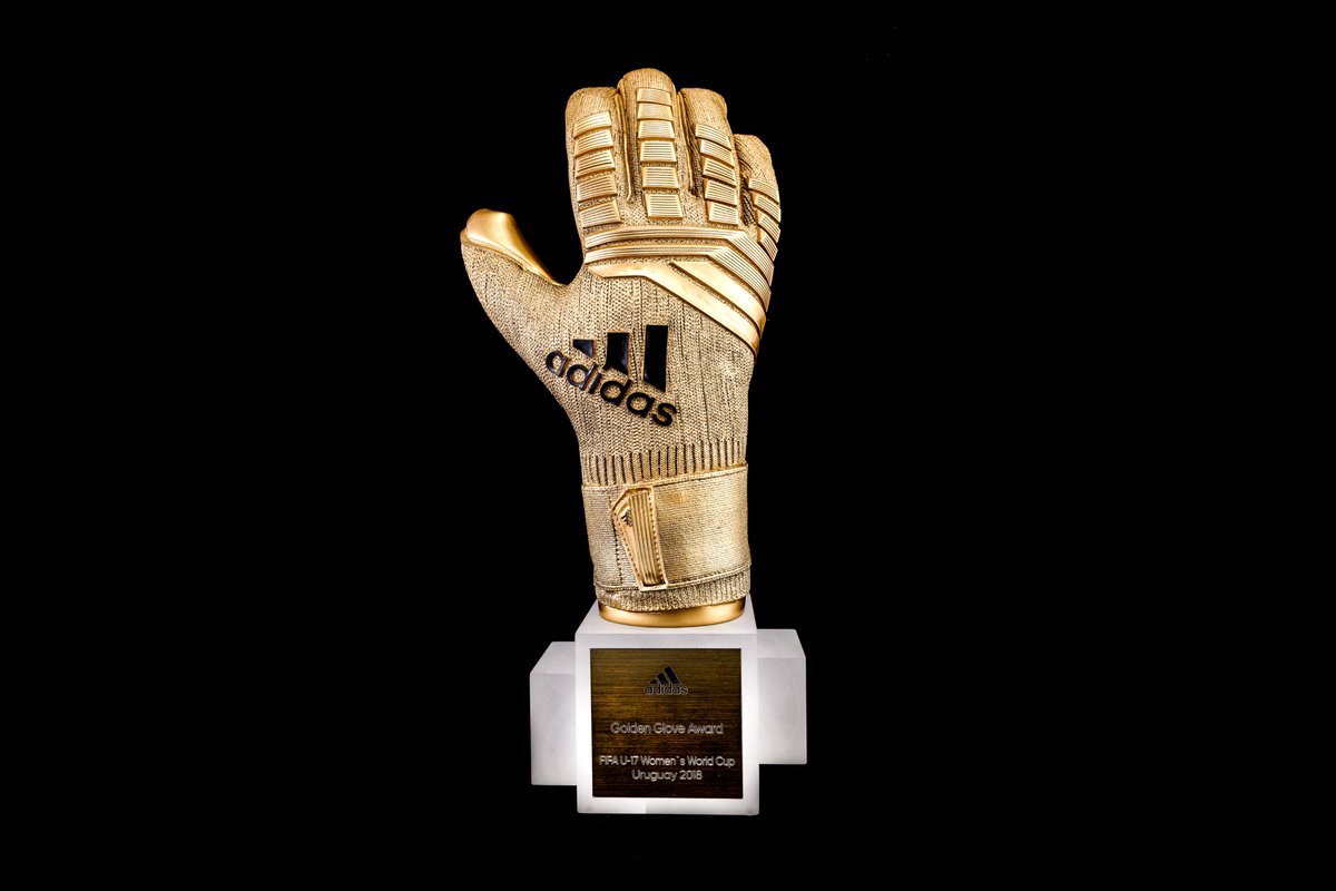 adidas golden glove award