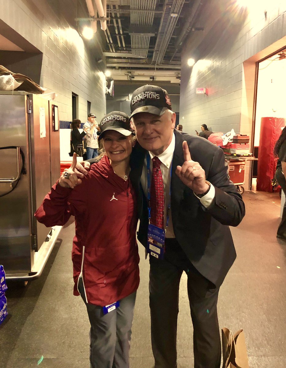 TiffanyAByrd's tweet image. Grateful. Big XII Champs!🏆 Boomer Sooner⭕️🙌🏻❤️🏈 #BackToBackToBackToBack #AllGloryToGod