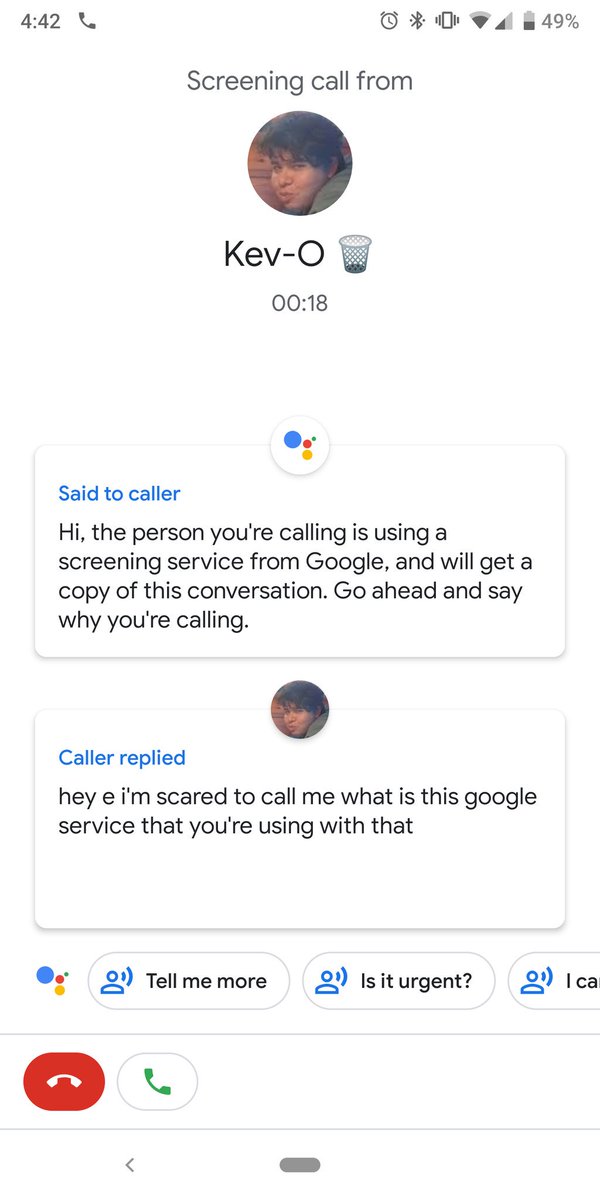 sigiesp's tweet image. LMAO Kevin was scared of my Google Assistant picking up the phone 😭😂 #CallScreening #google #pixel2xl