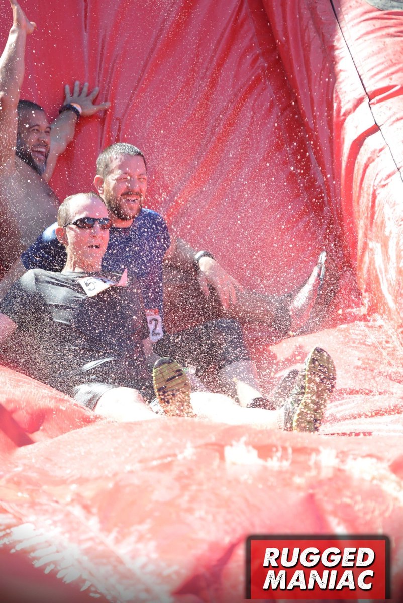 AddingtonDaniel's tweet image. Another excellent event @ruggedmaniac! See you in 2019 💪