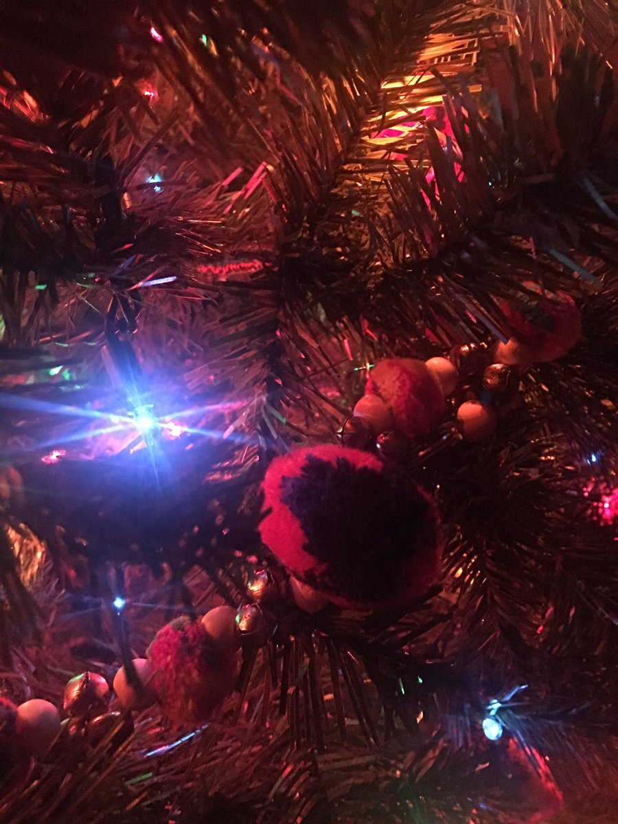 autrese's tweet image. I am trying #multicolorlights this year. It’s taking me back to my #childhoodroots. My family had big blue bulbs, multicolor lights, multicolor ornaments, and silver icicles. I still have to put the finishing touches on the #Christmastree. Your thoughts?
#multicolorornaments