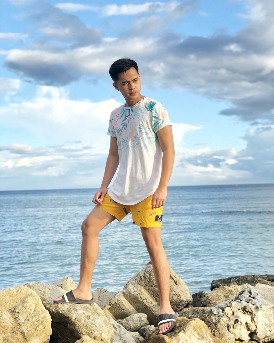 tumulakjp's tweet photo. Ang pogi tlaga 

Sana someday ma invite si @marlo_mortel  sa ormoc  
Mall show 
Album tour 
Guest .😘😍😍 https://t.co/ZW0JMkAQkX