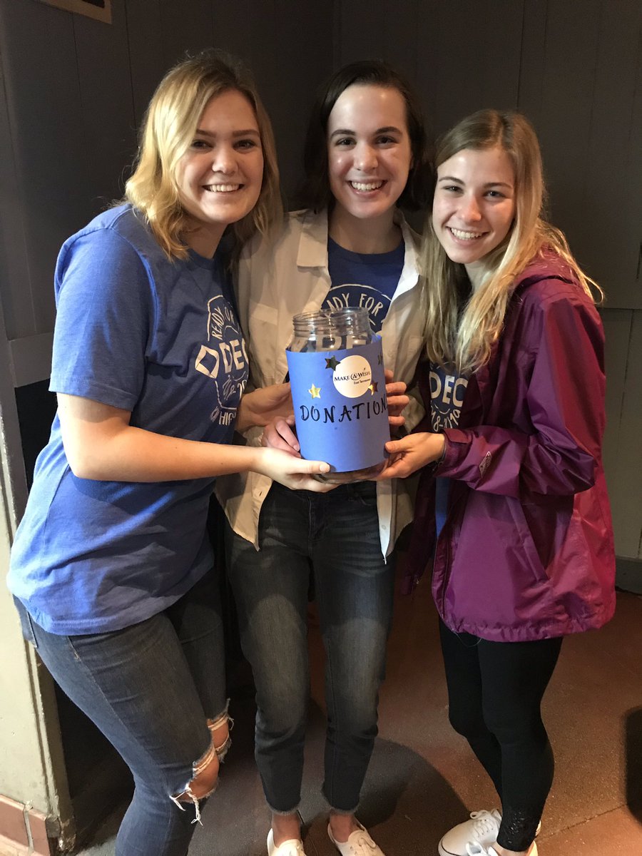 Thanks to those who came out this morning to our pancake breakfast supporting Make-A-Wish.  #khsdecaweek <a href="/KarnsBeavers/">Karns High Beavers</a>