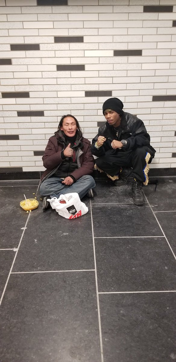 sweetchechel23's tweet image. My man @AhdayarY brought food cooked by himself to a native he met in dt Montréal... So proud of him!! #helpyourneighbour