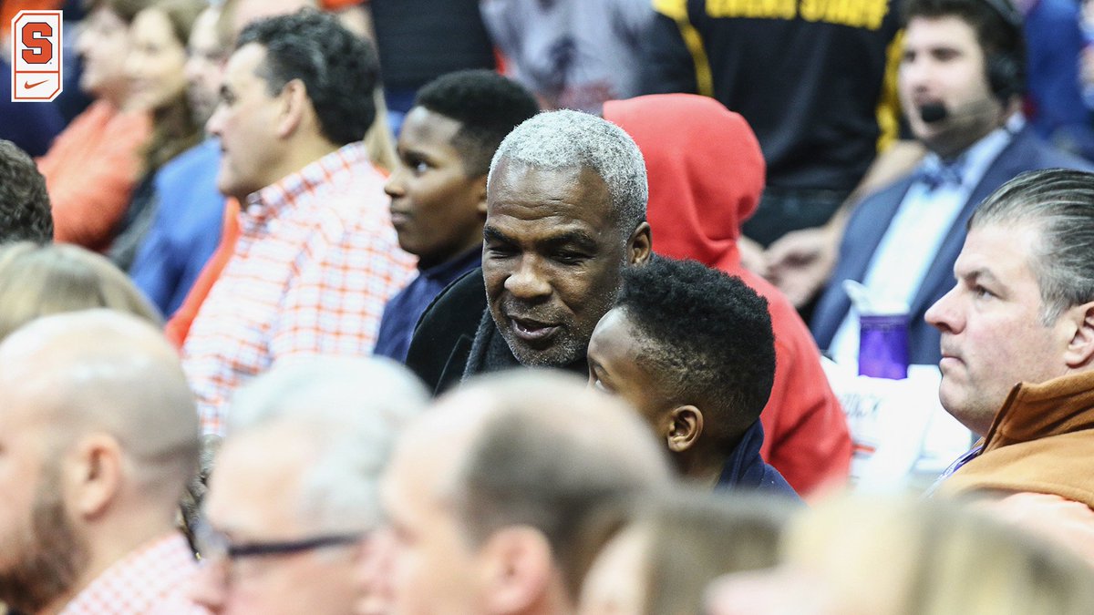 Cuse's tweet photo. Welcome to the Carrier Dome, @CharlesOakley34! https://t.co/cvb0uxndSs