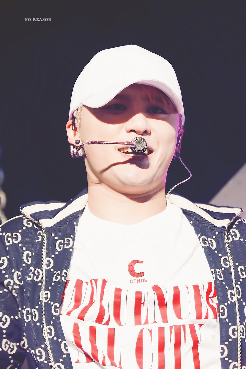 NoReason1215's tweet photo. 181201 WAY BACK XIA #준수 #시아준수 #준수 #JUNSU #XIA 🥺🥺🥺 https://t.co/T0GZ3OftSc
