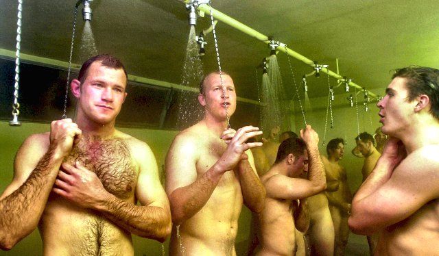 I love gang showers! 