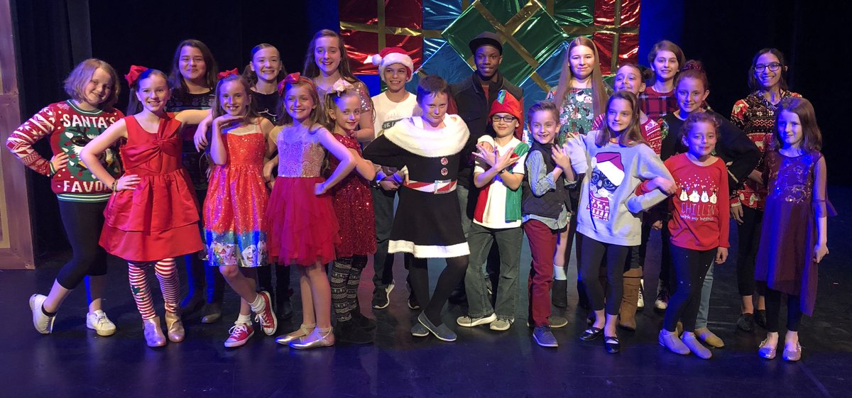 OklahomaShakes's tweet photo. Super proud of our After School Program kids who performed at HOLIDAY FOLLIES Friday and Saturday night.  They did a FANTASTIC job!  #MyDurant #CreativitySchool https://t.co/2YSnTGH7cj