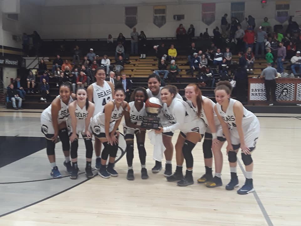 tjl2333's tweet photo. Just the beginning🏀💪🏽 @18ladybears19  #seniorszn https://t.co/1LU4881pFr