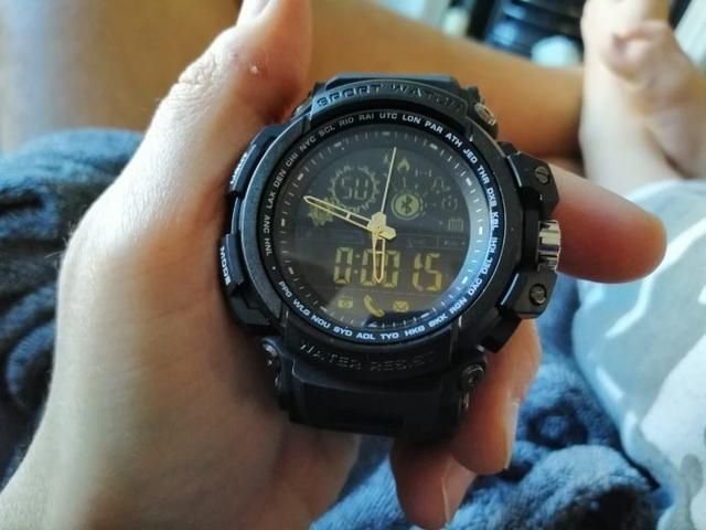 diggro di10 watch
