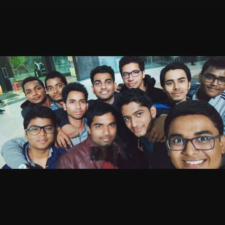 SanseepSk's tweet image. Most epic movie of indian cinema 
Creativity level 999999
#twopoint0
#squad