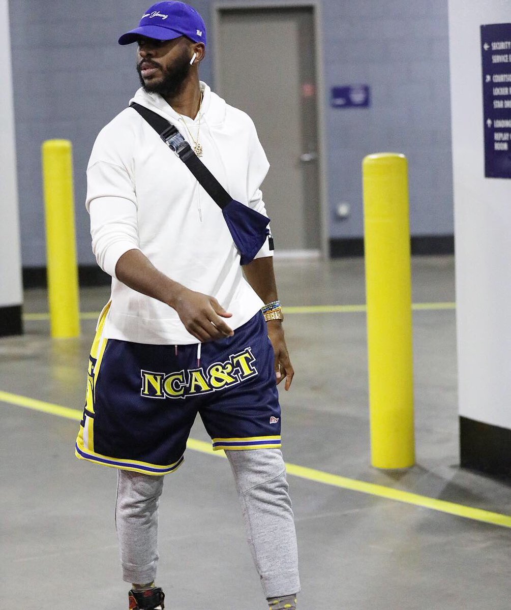 leaguefits's tweet image. Aggie Up 🐶