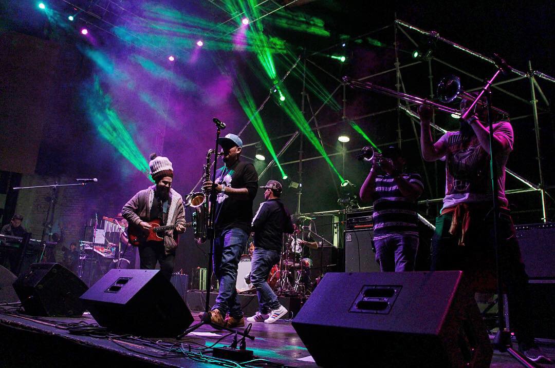 🇯🇲🔥🇲🇽¡Otra de las gandes bandas mexicanas de #reggae en el escenario del #SoulFestMx! <a href="/corpusklan/">CorpusKlan Oficial</a> haciendo lo suyo y conectando nuestra alma con la música. 🇯🇲🔥🇲🇽

¿A quién esperan ver en el festival?