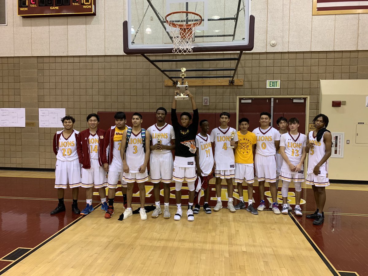 Tee_legit's tweet photo. #PrideHoops #CultureChange https://t.co/Haaz3WPWcW