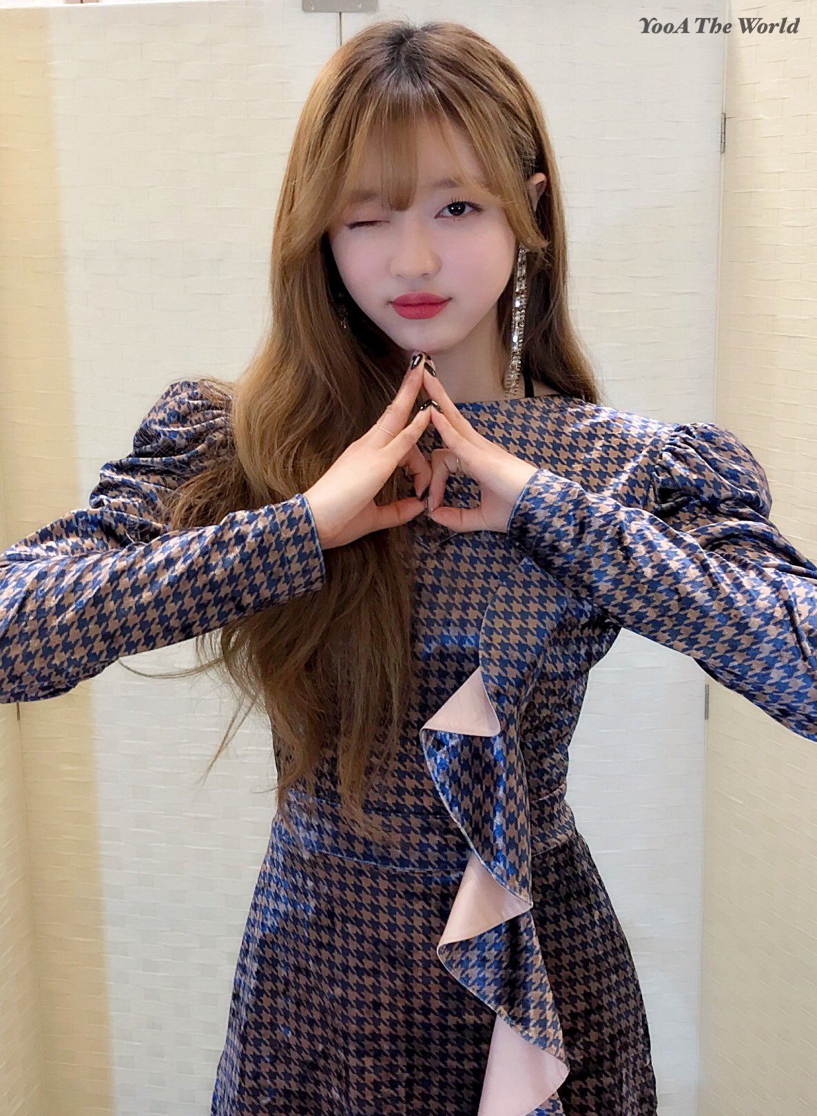 DtZAlUlUwAY3x42.jpg:large