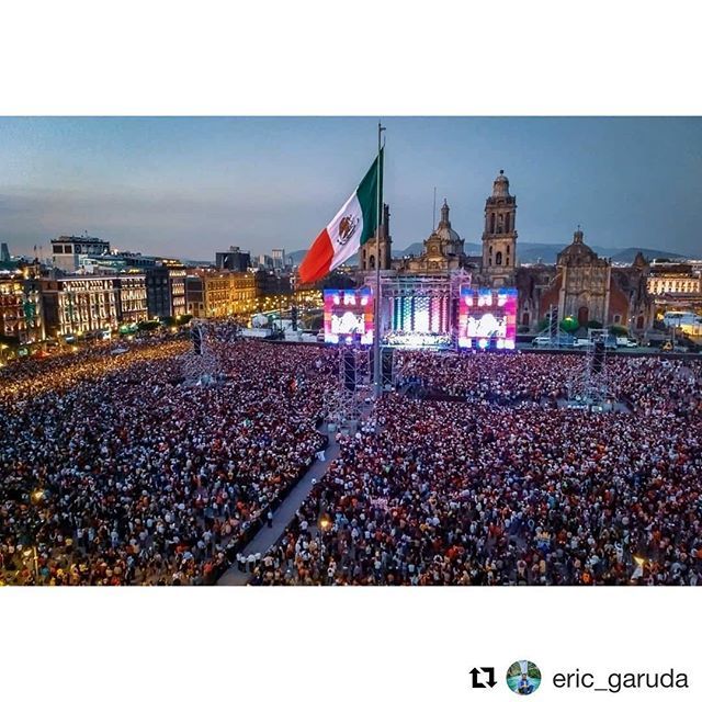 InstaCDMX's tweet photo. Toma de protesta de AMLO
Repost @eric_garuda
#InstaCDMX
#CDMX #PaisajeDF #PaisajeCDMX #MexicoUrbano #MetropolisMX #NuestraCDMX
#Zocalo #AdictosalaCiudad #IgersCDMX #mexigers #mextagram #México #igcdmx #BoldMX #journalism #photojournalism #webstagram #s… https://t.co/1qdy7VUZ7r https://t.co/ipTDvEGJ0k