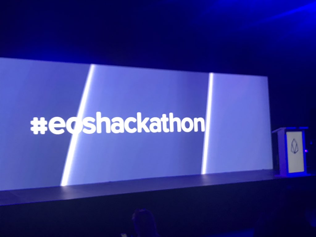 CrowdOs's tweet photo. The stage is set and we are ready!!! #eoshackathon #eosio #Blockchain https://t.co/r3y5207L9S