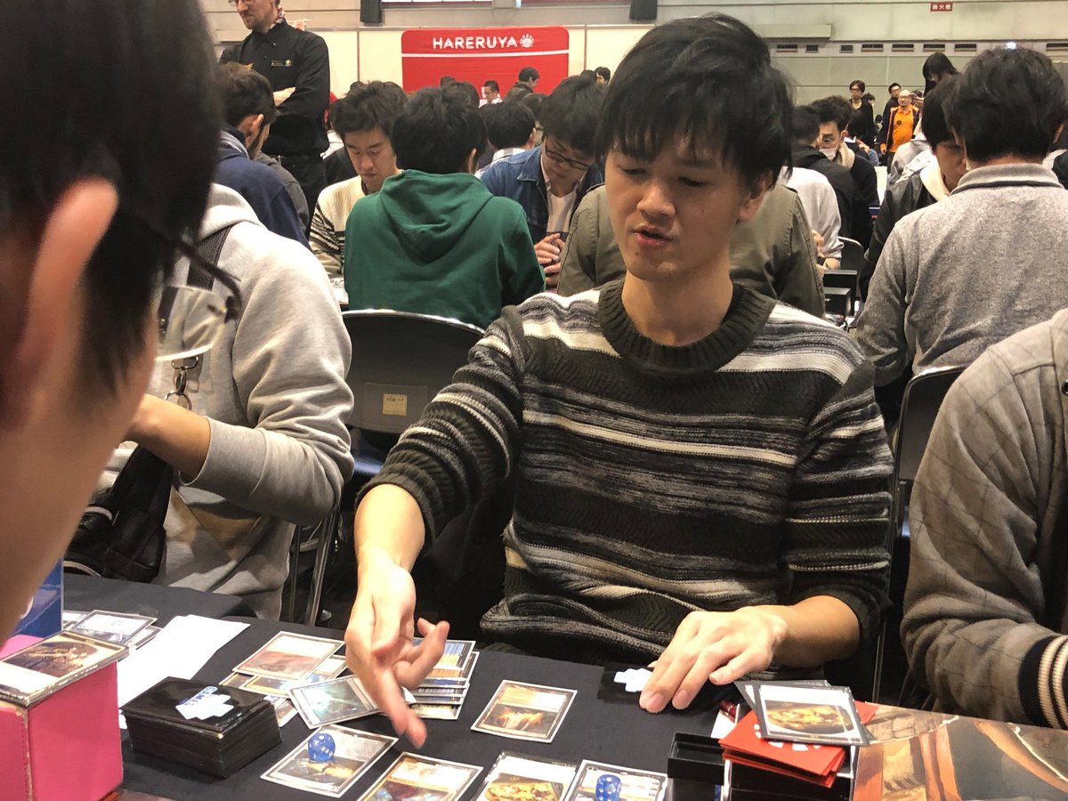 Ancestral_Games's tweet photo. Dive Down en Niv Mizzet por lo general significa juego terminado, como lo demuestran @AdrianLSullivan y Kenta Harane (@jsp_magic). #gpshizuoka 

- Chapman

#AncestralGames #magicprotour #MTGÑ https://t.co/hahapAyrmD