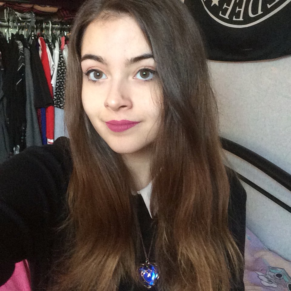 amyk1tty's tweet image. Avec des cheveux en moins #Evolution2018