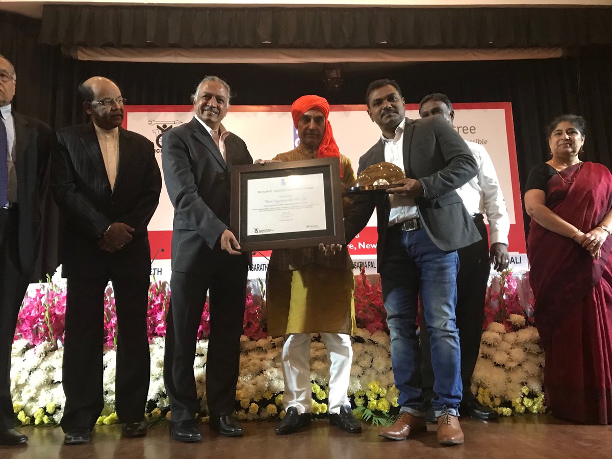 ncpedp_india's tweet photo. Mr Chandrakant Kamane, Head HR Tata Trent received the NCPEFP Mindtree Helen Keller Award 2018 fromDr Satya Pal Singh, Hon’ble MoS, @HRDMinistry, @nspartha @armanaly & Mr Arun Seth, Chair ,@NASSCOMfdn #HKA2018 @SCPwD @Mindtree_Ltd https://t.co/n7qGmeGmoR