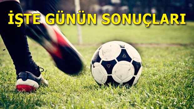 siirtaskf56's tweet photo. SİİRT AMATÖR LİG:
Günün Sonuçları

Siirt Kartalspor-Şirvanspor: 1-1
Pervarispor-Eruh Gençlikspor: 0-9
İktisasspor-Hasbeyspor: 3-0 (Hük.)

#GününSonuçları ⚽️

SİİRT ASKF BAŞKANLIĞI 🇹🇷 https://t.co/d6vu7LwDll