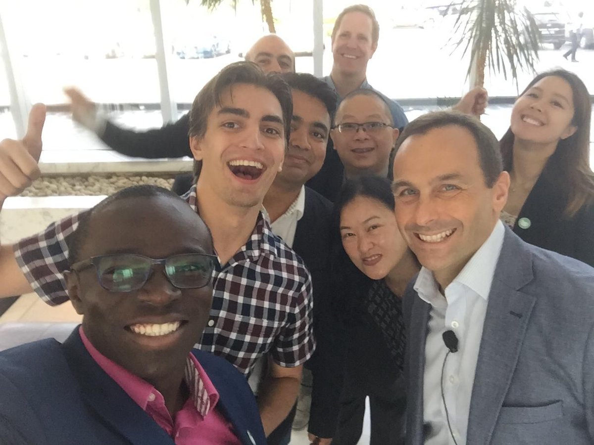 NestIdeas's tweet photo. We're kicking off American Express Middle East #ACCELERATEME Demo Day today! Group huddles, selfies, and power poses are all a must. https://t.co/HEHJWg9pIU