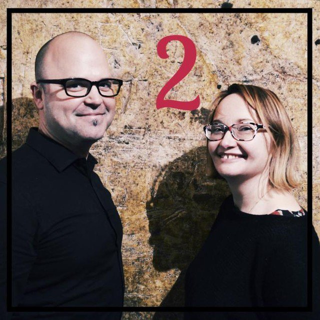 Quoi de mieux pour le chiffre 2 que ce duo de choc !
Nathalie et Sebastian, gardiens de #chardonnay
#ColudBeJVignier #champagnedevigneronne #terresdidentité  #chardonnayonly #champagne #blancdeblancs #cramant ift.tt/2PeG22e