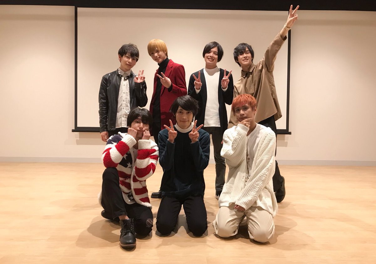 tsuki_crowd's tweet photo. アルクラファン感謝イベントにご参加いただきました皆様、ありがとうございました✨いままでFCを支えていただき、沢山のご声援をありがとうございます！！重ね重ね御礼申し上げます。
そしてこれからも、ツキクラと劇団アルタイル(@algeki_info )を宜しくお願いします‼️‼️ https://t.co/oLr0n2XZiJ