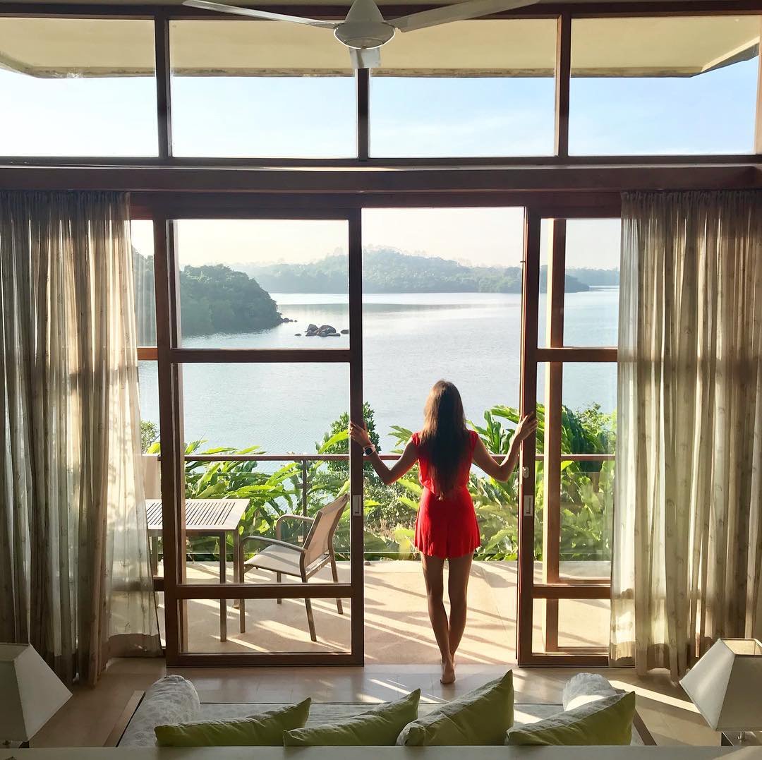 Tri_Lanka's tweet photo. Familiarize yourself with this view - it will repeatedly slip into your daydreams for the next few weeks.. #srilanka #travel https://t.co/IRfDNZgtB1