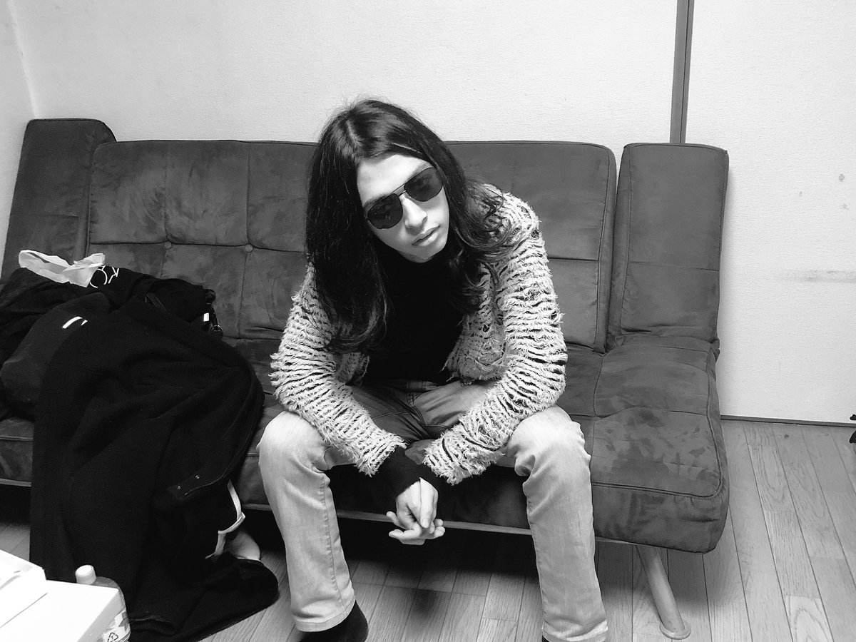 GRASAM_ANIMAL's tweet photo. 『こらふぇす2018』at 仙台FLYING SON
Thank you!!!
NEXT GIGは12/6(木)渋谷RUBY ROOMで俺たちのパーティー🎊
『Bali High』で待ってるぜ😝
#BaliHigh #バリハイ https://t.co/NiACCgQ6Hm