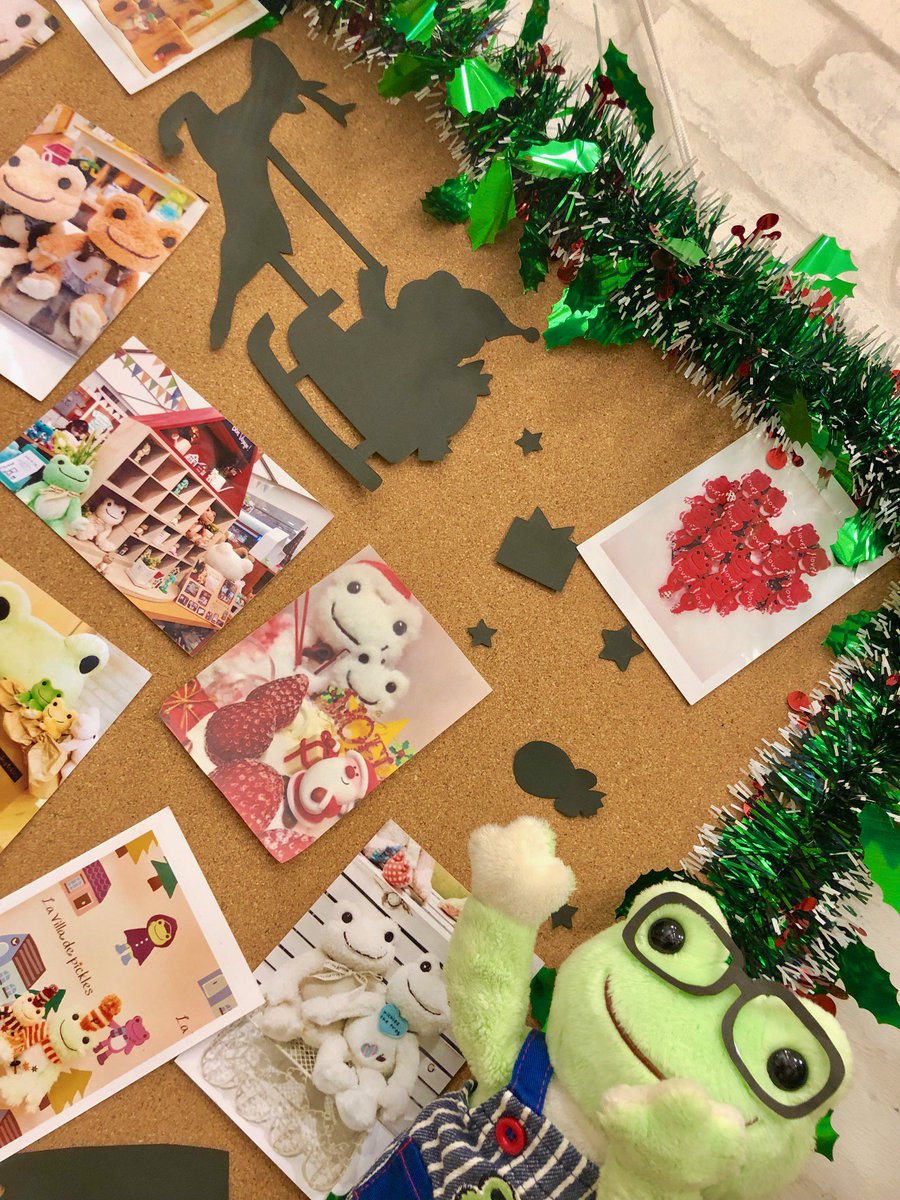 La Villa De Pickles コルクボードもクリスマス仕様になっています レタスの写真もたくさん ご来店の際にはぜひご覧下さい かえるのピクルス ラヴィラド店内紹介 Xmas T Co Ak1mawalt1 Twitter