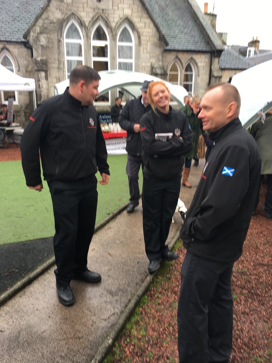 FireLinton's tweet photo. @FireLinton @fire_scot West Linton crew helping our local hero Morag raise funds for smokey Paws kits. We even got a visit from our WDS trainee FF Duncan Cairns to help us. https://t.co/6B06tXTSGD