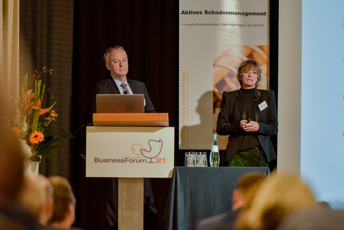 Weitere Impressionen der Konferenz "Aktives Schadenmanagement" 2018 finden Sie unter 

facebook.com/BusinessForum2…

und demnächst unter 
bf21.com/veranstaltunge…