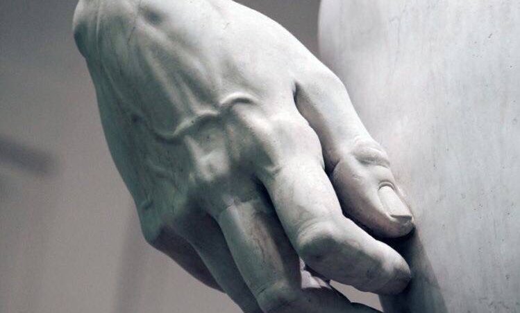 Your flaws 
aren’t flaw 
you are art.