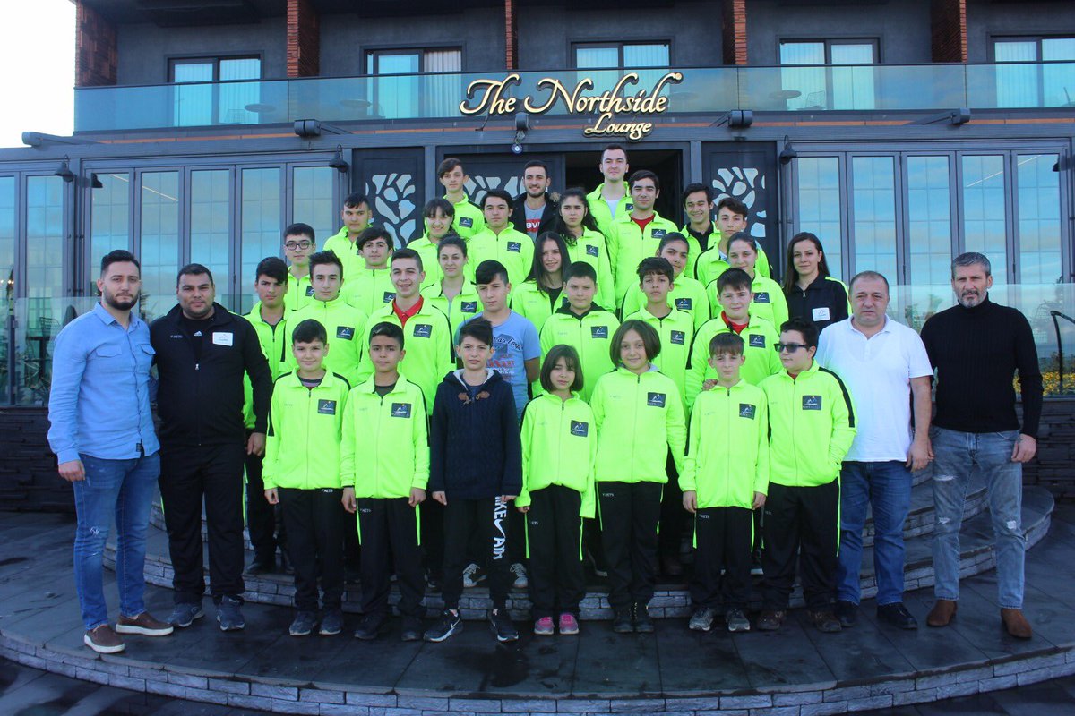 Ünye İlçemiz’in Başarılı Judu ve Halter sporcularına, sporsever işadamları Mustafa Kadıoğlu ve Murat Doğan spor malzemesi desteğinde bulundu.
İşadamlarımıza spora olan desteklerinden dolayı teşekkür ederiz.